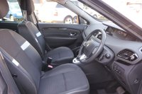USED 2012 12 RENAULT SCENIC 1.5 dCi Dynamique TomTom MPV 5dr Diesel EDC Euro 5 (110 ps) 