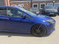 USED 2017 17 FORD FOCUS 1.0T EcoBoost ST-Line Hatchback 5dr Petrol Auto Euro 6 (s/s) (125 ps) PARKING SENSORS - 1 OWNER