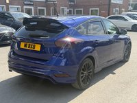 USED 2017 17 FORD FOCUS 1.0T EcoBoost ST-Line Hatchback 5dr Petrol Auto Euro 6 (s/s) (125 ps) PARKING SENSORS - 1 OWNER
