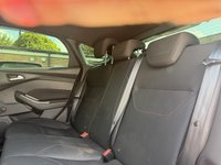USED 2017 17 FORD FOCUS 1.0T EcoBoost ST-Line Hatchback 5dr Petrol Auto Euro 6 (s/s) (125 ps) PARKING SENSORS - 1 OWNER