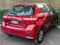 USED 2020 08 TOYOTA YARIS 1.5 VVT-i Icon Hatchback 5dr Petrol CVT Euro 6 (111 ps) 12 MONTHS AA, FRESH SERVICE