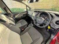 USED 2020 08 TOYOTA YARIS 1.5 VVT-i Icon Hatchback 5dr Petrol CVT Euro 6 (111 ps) 12 MONTHS AA, FRESH SERVICE