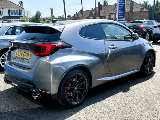 View our TOYOTA YARIS
