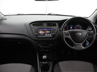 USED 2020 69 HYUNDAI I20 1.2 Play Hatchback 5dr Petrol Manual Euro 6 (s/s) (84 ps) APPLE CARPLAY | PARK SENSORS