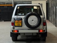 USED 2001 Y TOYOTA LAND CRUISER 3.4 VX SUV 5dr Petrol Automatic (341 g/km, 176 bhp) 
