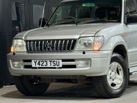 USED 2001 Y TOYOTA LAND CRUISER 3.4 VX SUV 5dr Petrol Automatic (341 g/km, 176 bhp) 