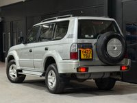 USED 2001 Y TOYOTA LAND CRUISER 3.4 VX SUV 5dr Petrol Automatic (341 g/km, 176 bhp) 