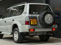 USED 2001 Y TOYOTA LAND CRUISER 3.4 VX SUV 5dr Petrol Automatic (341 g/km, 176 bhp) 