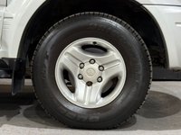USED 2001 Y TOYOTA LAND CRUISER 3.4 VX SUV 5dr Petrol Automatic (341 g/km, 176 bhp) 