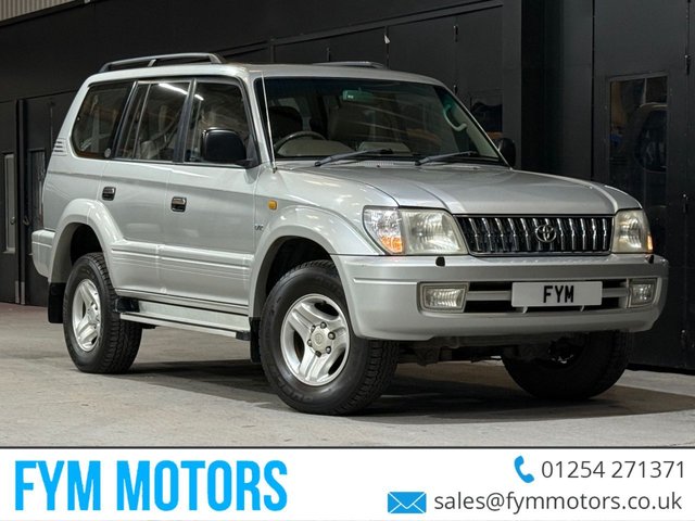 View our TOYOTA LAND CRUISER