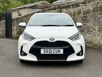 USED 2021 21 TOYOTA YARIS 1.5 VVT-h Design Hatchback 5dr Petrol Hybrid E-CVT Euro 6 (s/s) (116 ps) 1 OWNER FROM NEW+FULL SERVICE HISTORY+APPLE CARPLAY+CRUISE CONTROL+LOW MILEAGE+FINANCE AVAILABLE ON THIS CAR