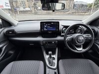 USED 2021 21 TOYOTA YARIS 1.5 VVT-h Design Hatchback 5dr Petrol Hybrid E-CVT Euro 6 (s/s) (116 ps) 1 OWNER FROM NEW+FULL SERVICE HISTORY+APPLE CARPLAY+CRUISE CONTROL+LOW MILEAGE+FINANCE AVAILABLE ON THIS CAR