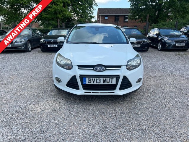 View our FORD FOCUS