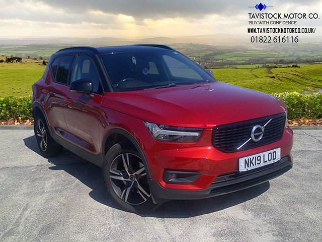 View our Volvo Xc40 2.0 D4 R-Design SUV 5dr Diesel Auto AWD Euro 6 (s/s) (190 ps)