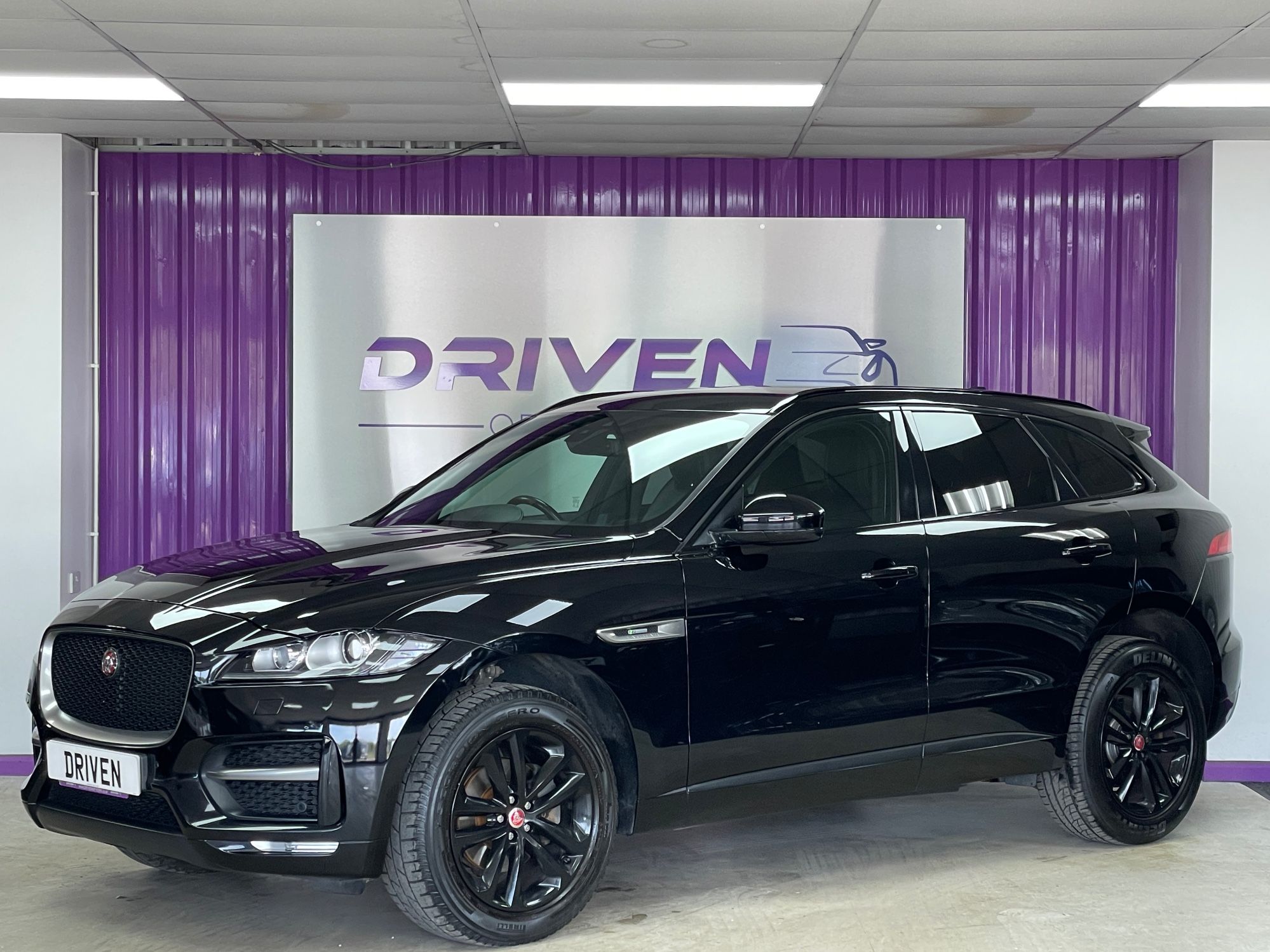 USED 2020 20 JAGUAR F-PACE 2.0 D180 R-Sport SUV 5dr Diesel Auto AWD Euro 6 (s/s) (180 ps) 