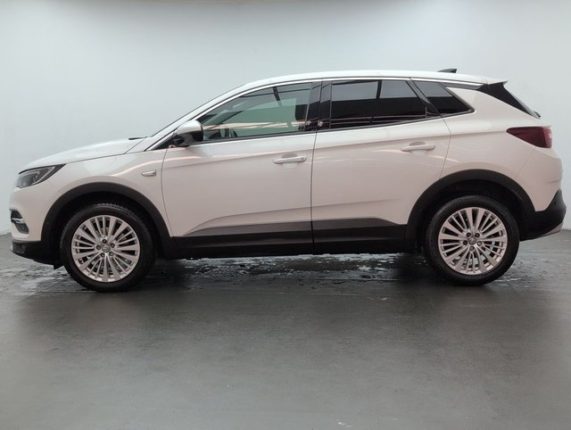 USED 2018 18 VAUXHALL GRANDLAND X 1.2 Grandland X Sport Nav T S/S 5dr CLICK+COLLECT / HOME DELIVERY