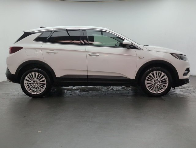 USED 2018 18 VAUXHALL GRANDLAND X 1.2 Grandland X Sport Nav T S/S 5dr CLICK+COLLECT / HOME DELIVERY