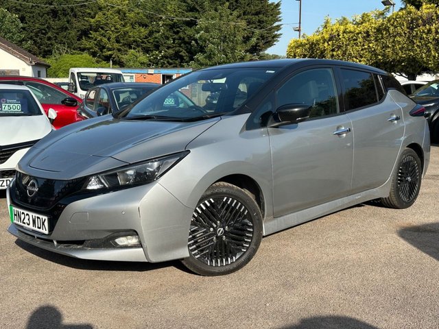 View our NISSAN LEAF