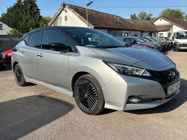 View our NISSAN LEAF