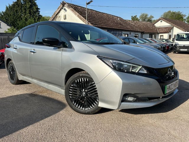 View our NISSAN LEAF