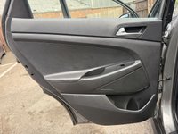 USED 2019 69 HYUNDAI TUCSON 1.6 GDi S Connect SUV 5dr Petrol Manual Euro 6 (s/s) (132 ps) Apple CarPlay, Rear Camera
