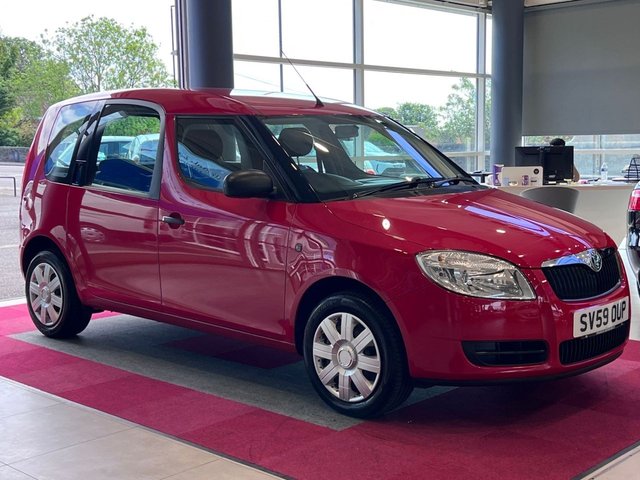 View our Skoda Roomster 1.4 TDI Pure Drive S MPV 5dr Diesel Manual (139 g/km, 70 bhp)