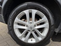 USED 2017 67 NISSAN JUKE 1.2 DIG-T N-Connecta SUV 5dr Petrol Manual Euro 6 (s/s) (115 ps) 