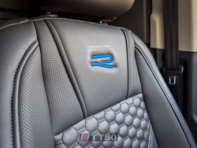 View our VOLKSWAGEN CADDY