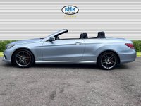 USED 2015 15 MERCEDES-BENZ E-CLASS 2.1 E220 BlueTEC AMG Line Cabriolet 2dr Diesel G-Tronic+ Euro 6 (s/s) (177 ps) Satellite Navigation