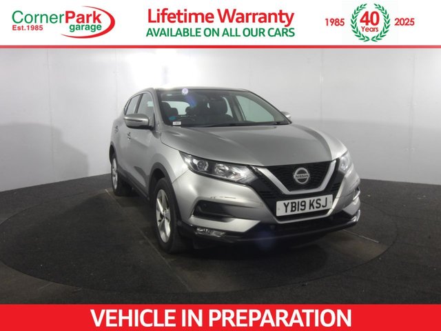 View our NISSAN QASHQAI