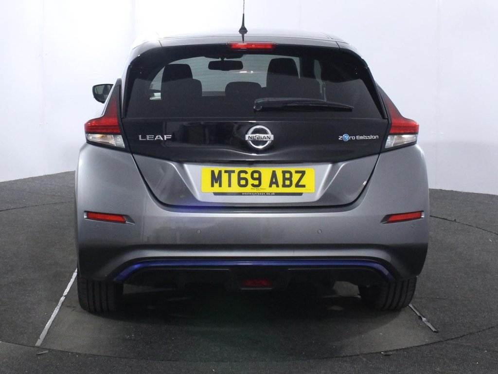 USED 2019 69 NISSAN LEAF 40kWh Tekna Hatchback 5dr Electric Auto (150 ps) 