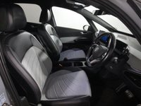 USED 2023 23 VOLKSWAGEN ID.3 Pro Performance 58kWh Life Hatchback 5dr Electric Auto (204 ps) 