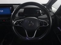 USED 2023 23 VOLKSWAGEN ID.3 Pro Performance 58kWh Life Hatchback 5dr Electric Auto (204 ps) 