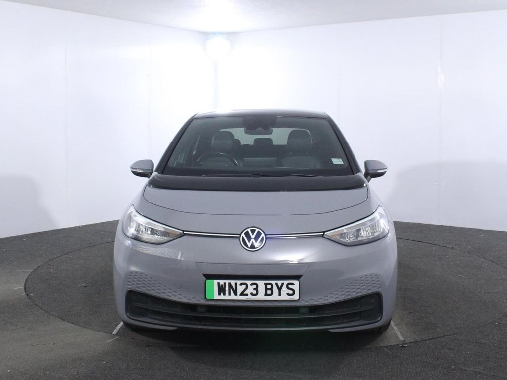 USED 2023 23 VOLKSWAGEN ID.3 Pro Performance 58kWh Life Hatchback 5dr Electric Auto (204 ps) 