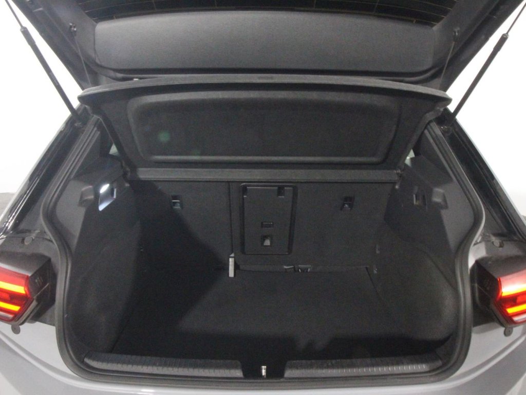 USED 2023 23 VOLKSWAGEN ID.3 Pro Performance 58kWh Life Hatchback 5dr Electric Auto (204 ps) 