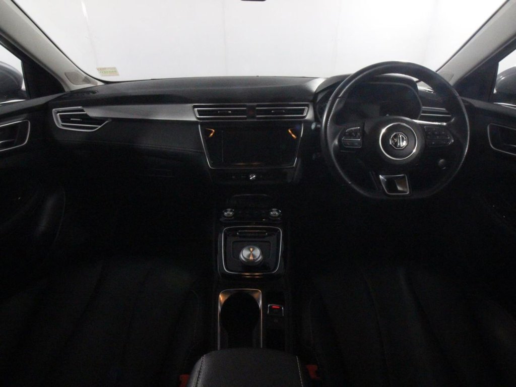 USED 2022 22 MG MG5 61.1kWh Exclusive Long Range Estate 5dr Electric Auto (156 ps) 