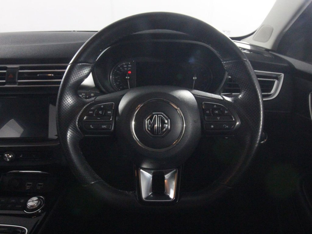 USED 2022 22 MG MG5 61.1kWh Exclusive Long Range Estate 5dr Electric Auto (156 ps) 