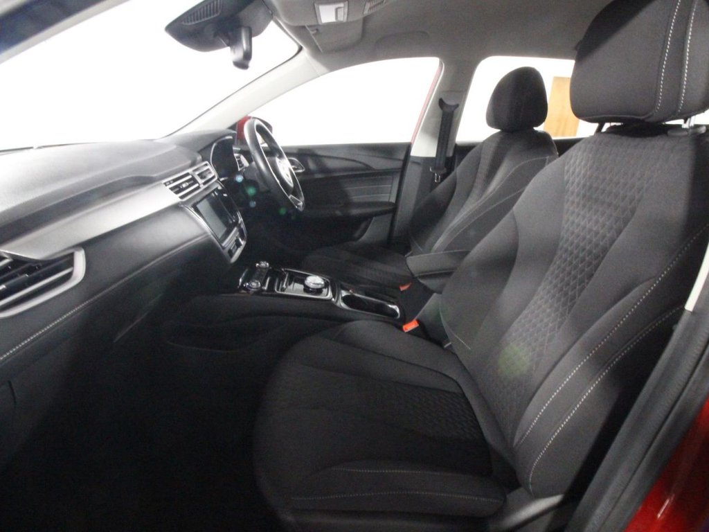 USED 2022 22 MG MG5 61.1kWh Excite Long Range Estate 5dr Electric Auto (156 ps) 