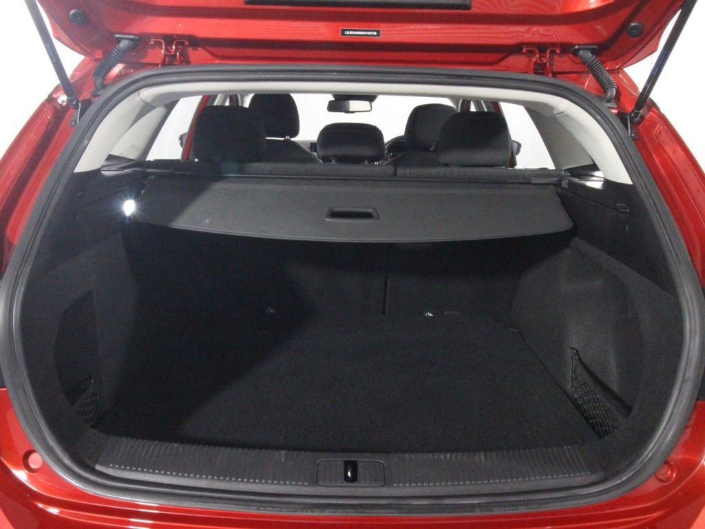 USED 2022 22 MG MG5 61.1kWh Excite Long Range Estate 5dr Electric Auto (156 ps) 