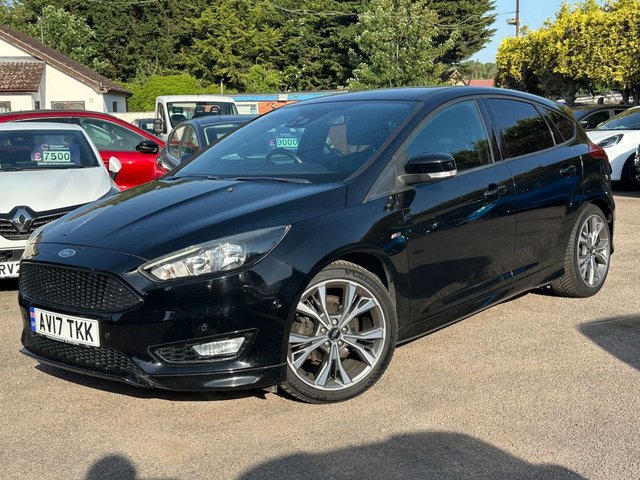 View our FORD FOCUS