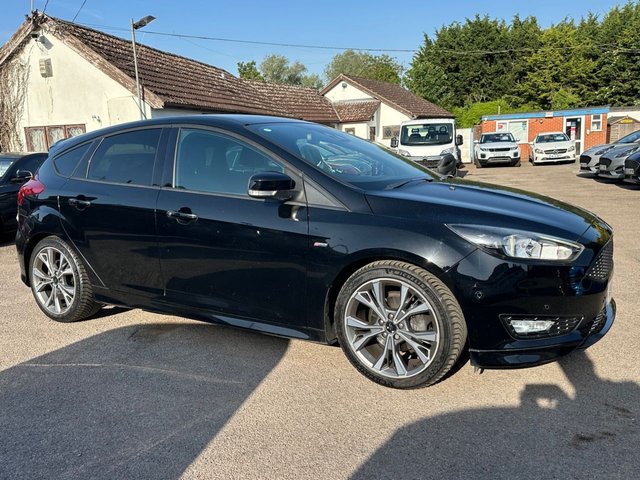 View our FORD FOCUS