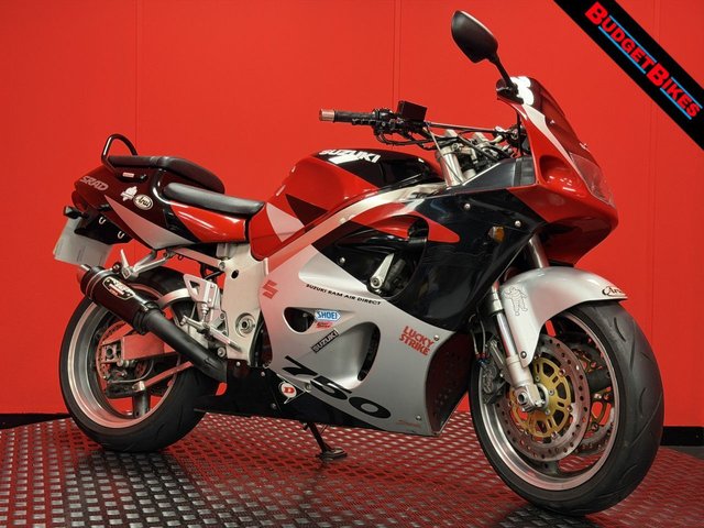 View our Suzuki Gsx-R750 range
