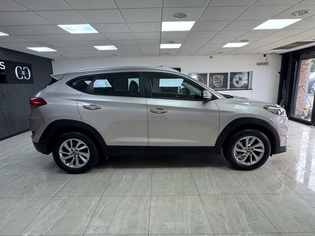 View our HYUNDAI TUCSON