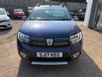 USED 2017 17 DACIA SANDERO STEPWAY 0.9 TCe Laureate Hatchback 5dr Petrol Manual Euro 6 (s/s) (90 ps) 