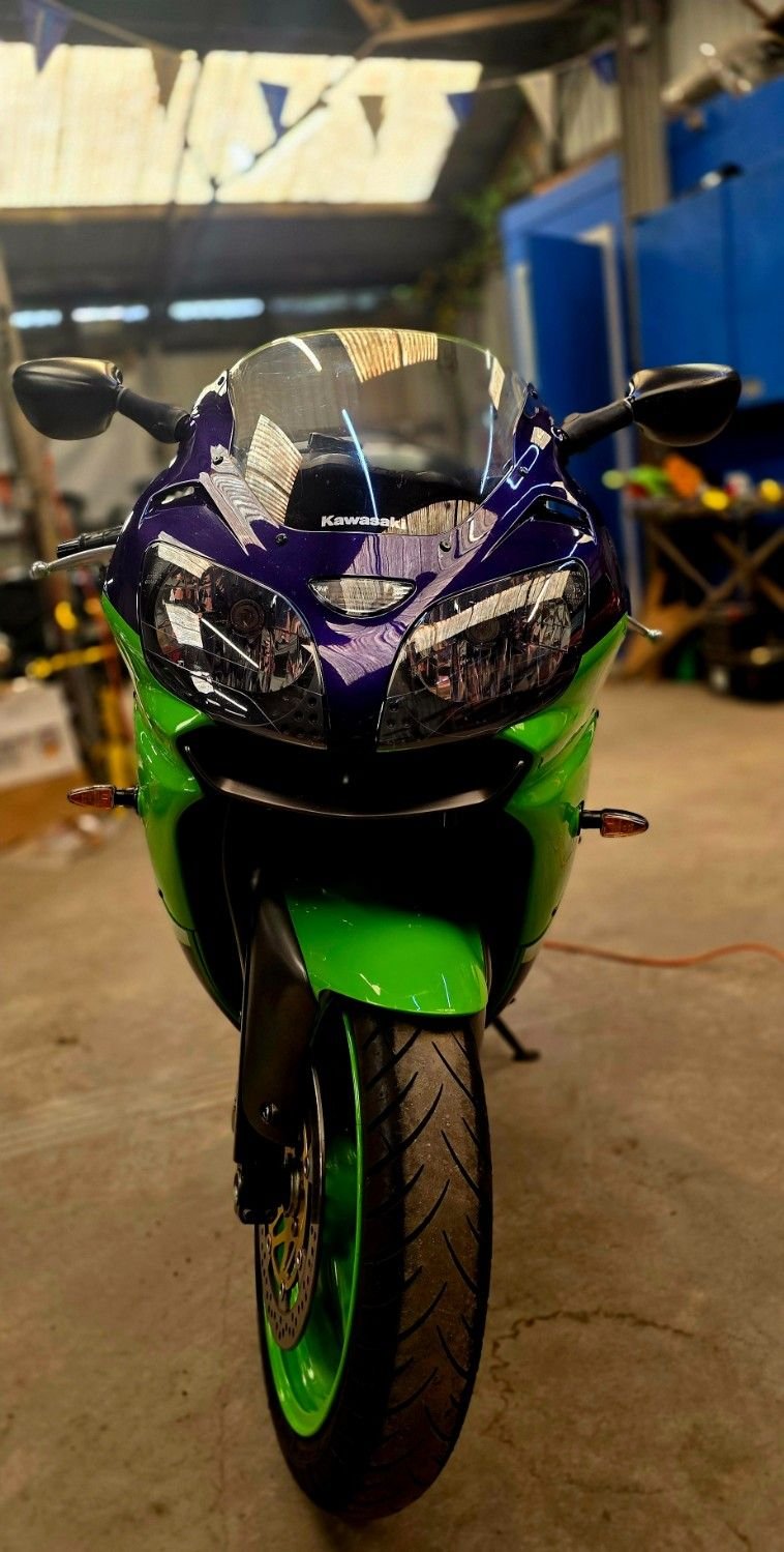2000 Kawasaki Zx-9r 899cc £2,495