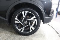 USED 2022 22 TOYOTA C-HR 1.8 VVT-h Design CVT Euro 6 (s/s) 5dr Reverse Camera, Heated Seats,