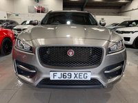 USED 2019 69 JAGUAR F-PACE 2.0 P250i R-Sport SUV 5dr Petrol Auto AWD Euro 6 (s/s) (250 ps) 