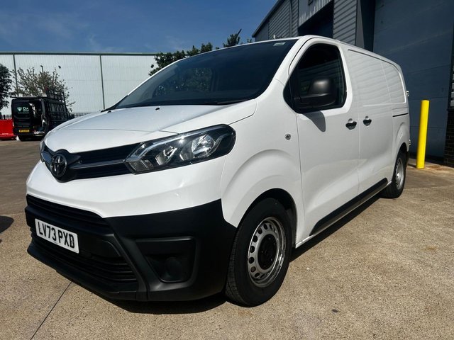 View our TOYOTA PROACE