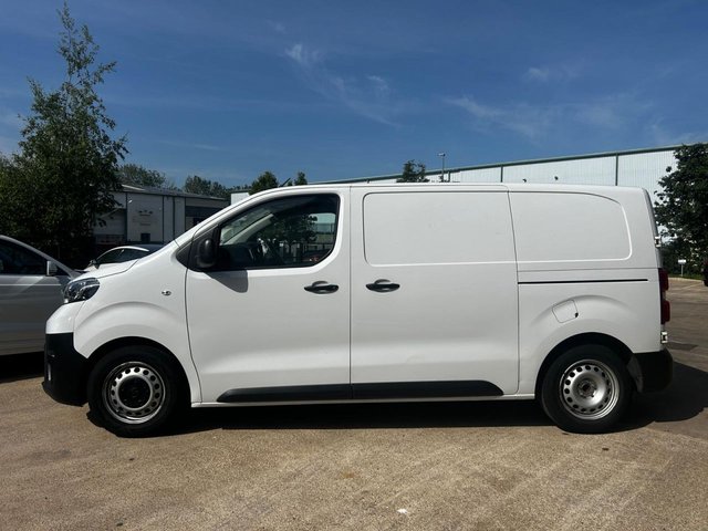 View our TOYOTA PROACE