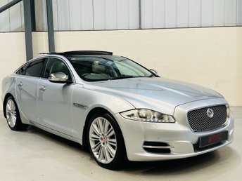 2015 JAGUAR XJ